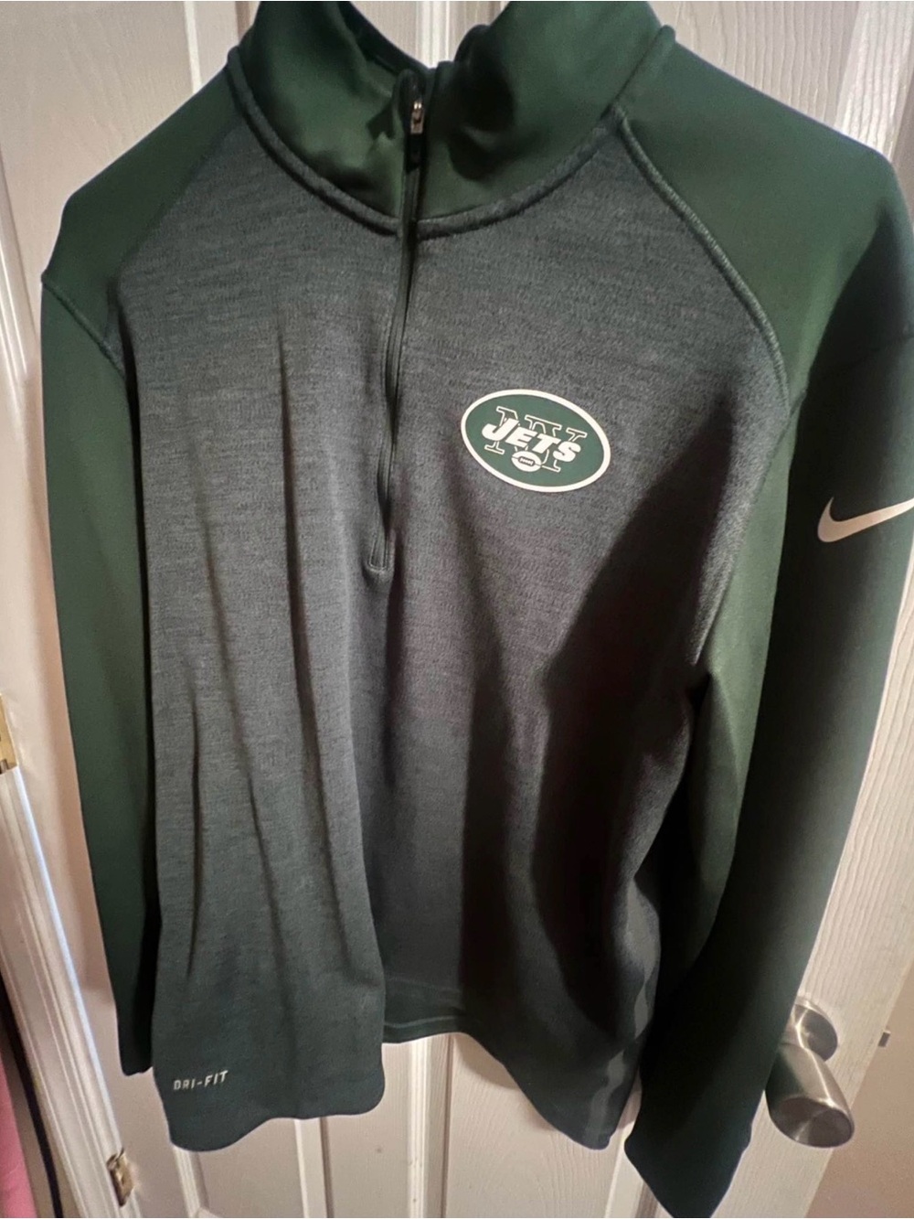 NFL Men’s Dark Green and Heather Gray Half-Zip Pullover